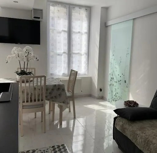 Appartement 2 Pieces Centre-Ville