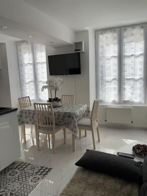 2 Pieces Centre-ville Apartment